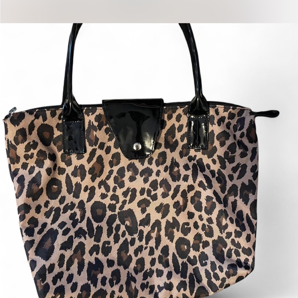 Leopard Print Tote Bag with Black Accents